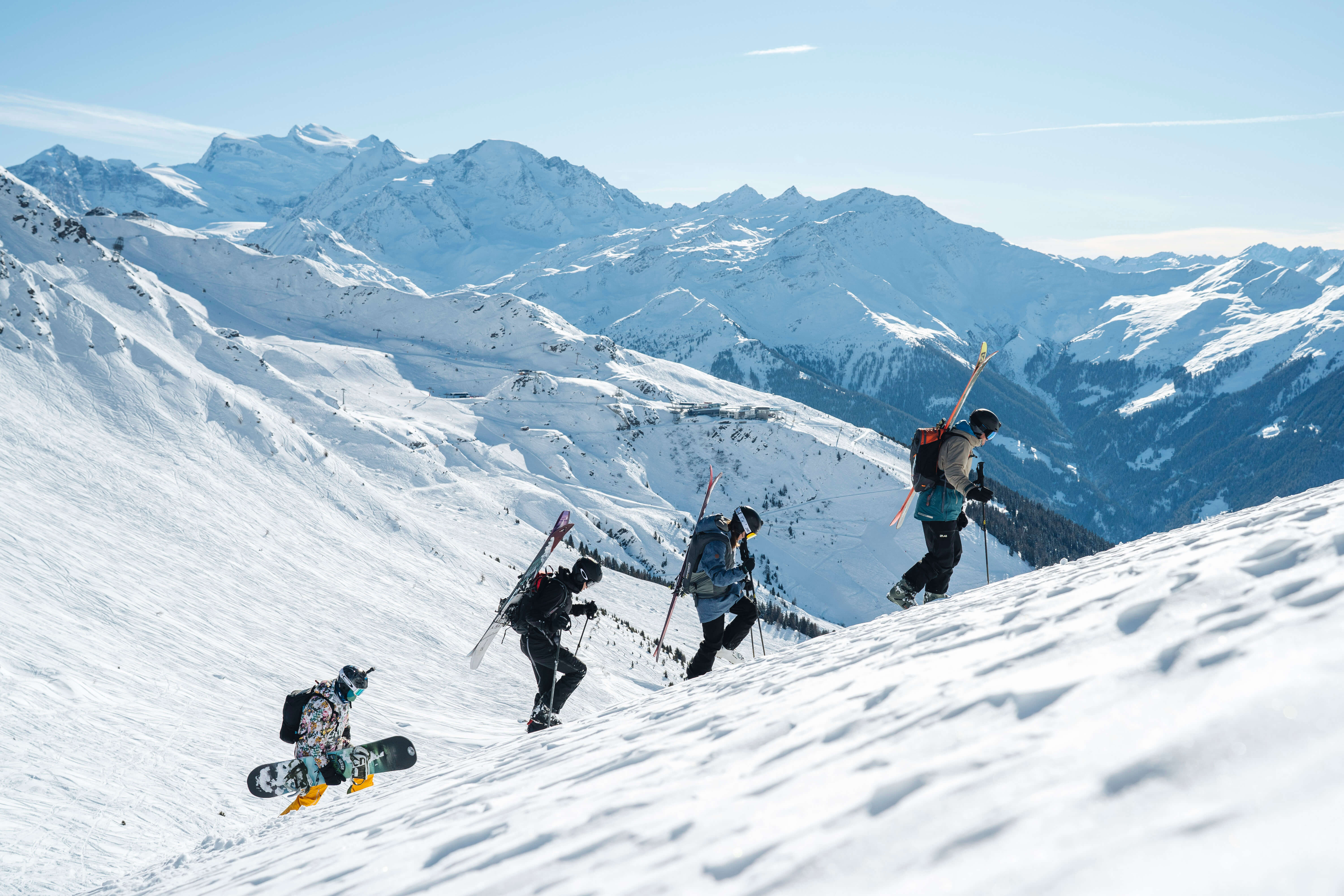 laax-3