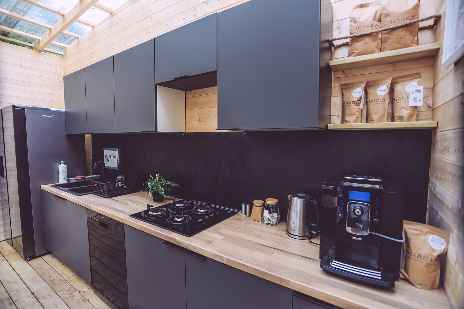 zakwaterowanie-jastarnia-2-Jun-29-2023-05-30-40-6764-PM